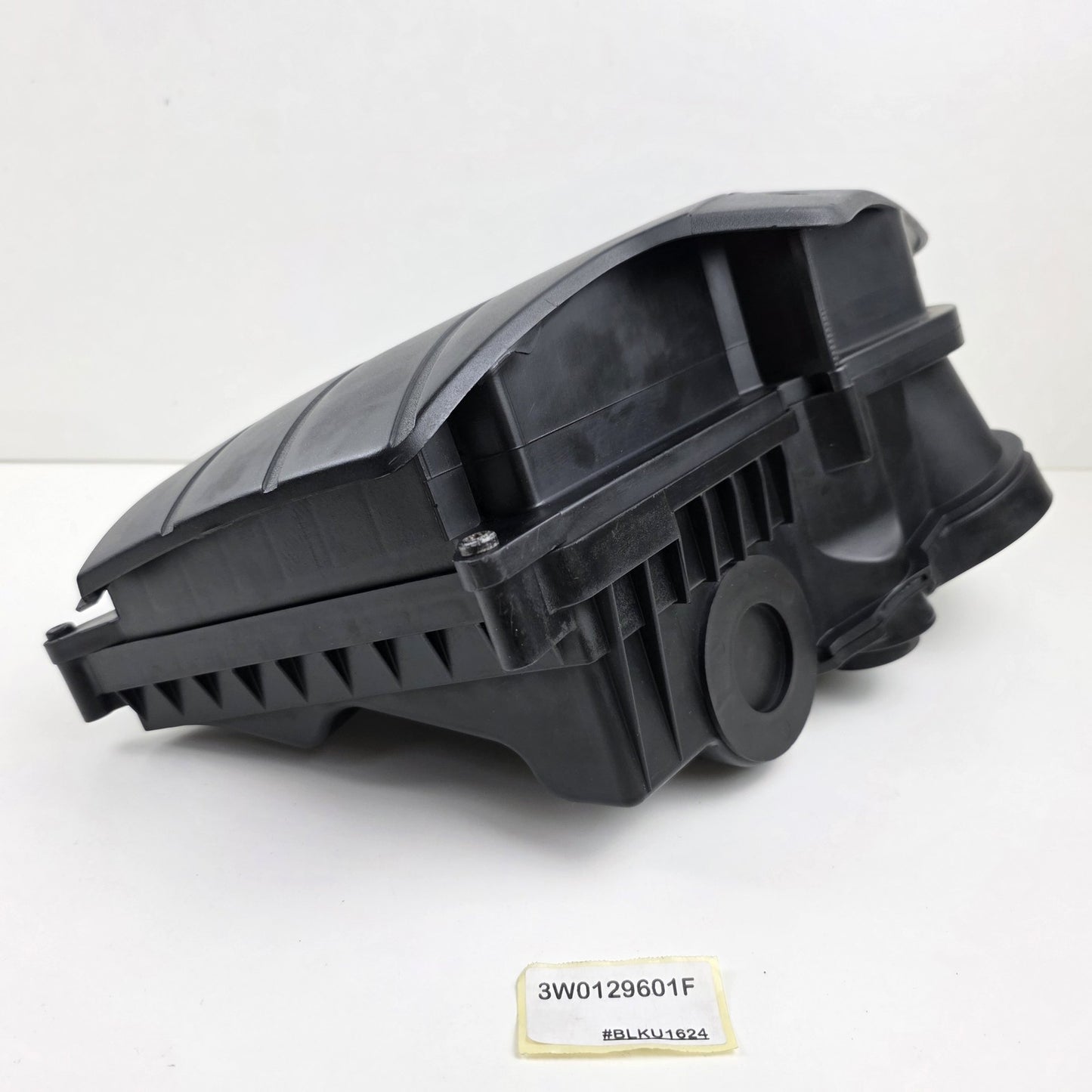 2005-2011 Bentley Continental GT Air Cleaner Filter Box 3W0129601F