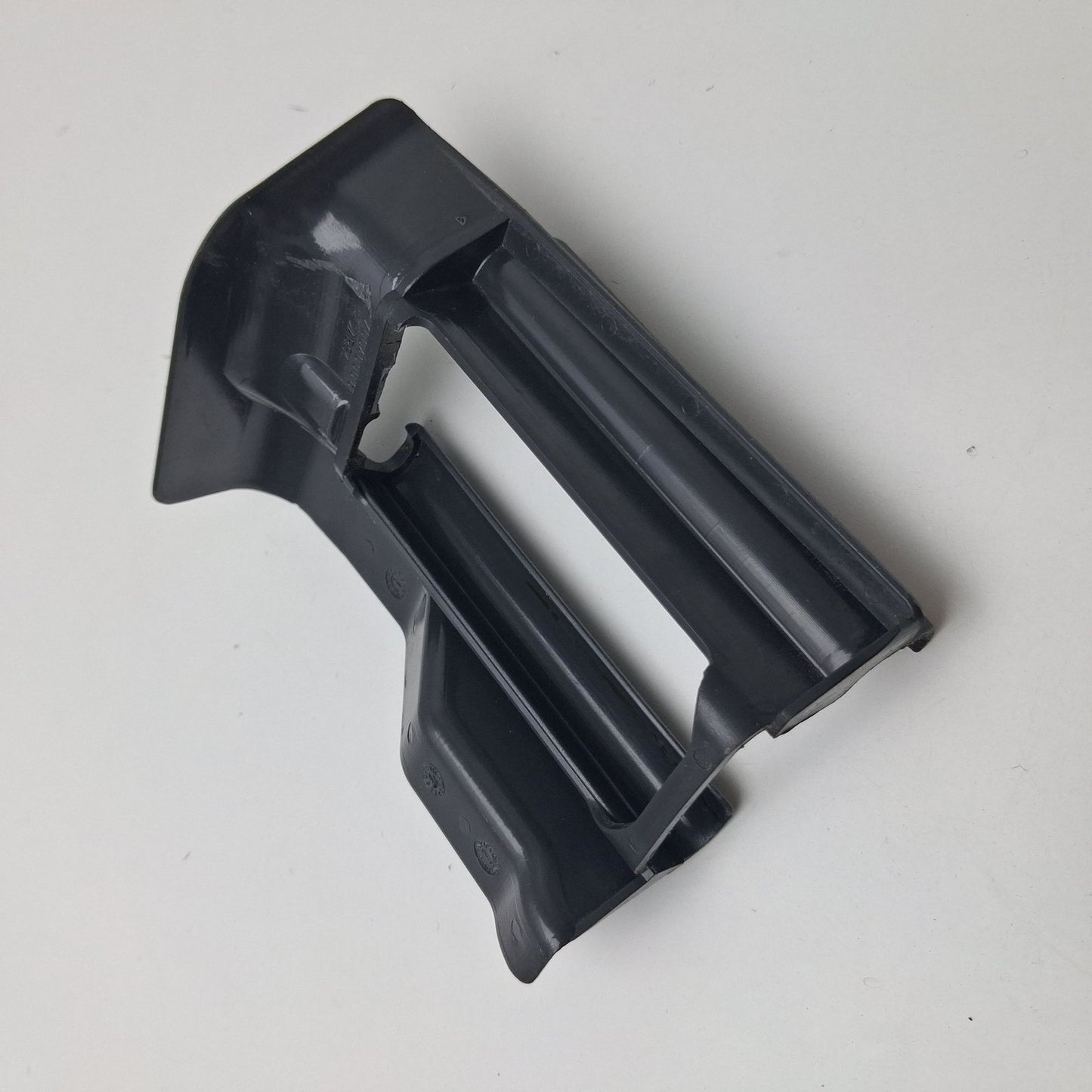 2002-2009 Mercedes-Benz E-Class Front Driver Seat Rail Trim 2119191020