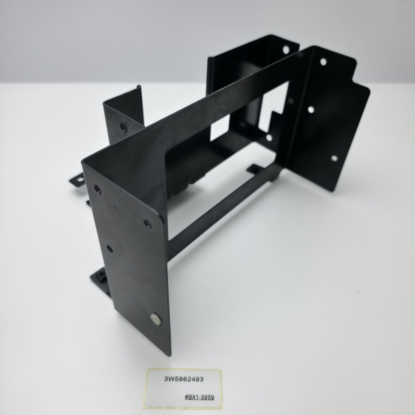 2006-2012 Bentley Continental Flying Spur BRACKET 3W5862493