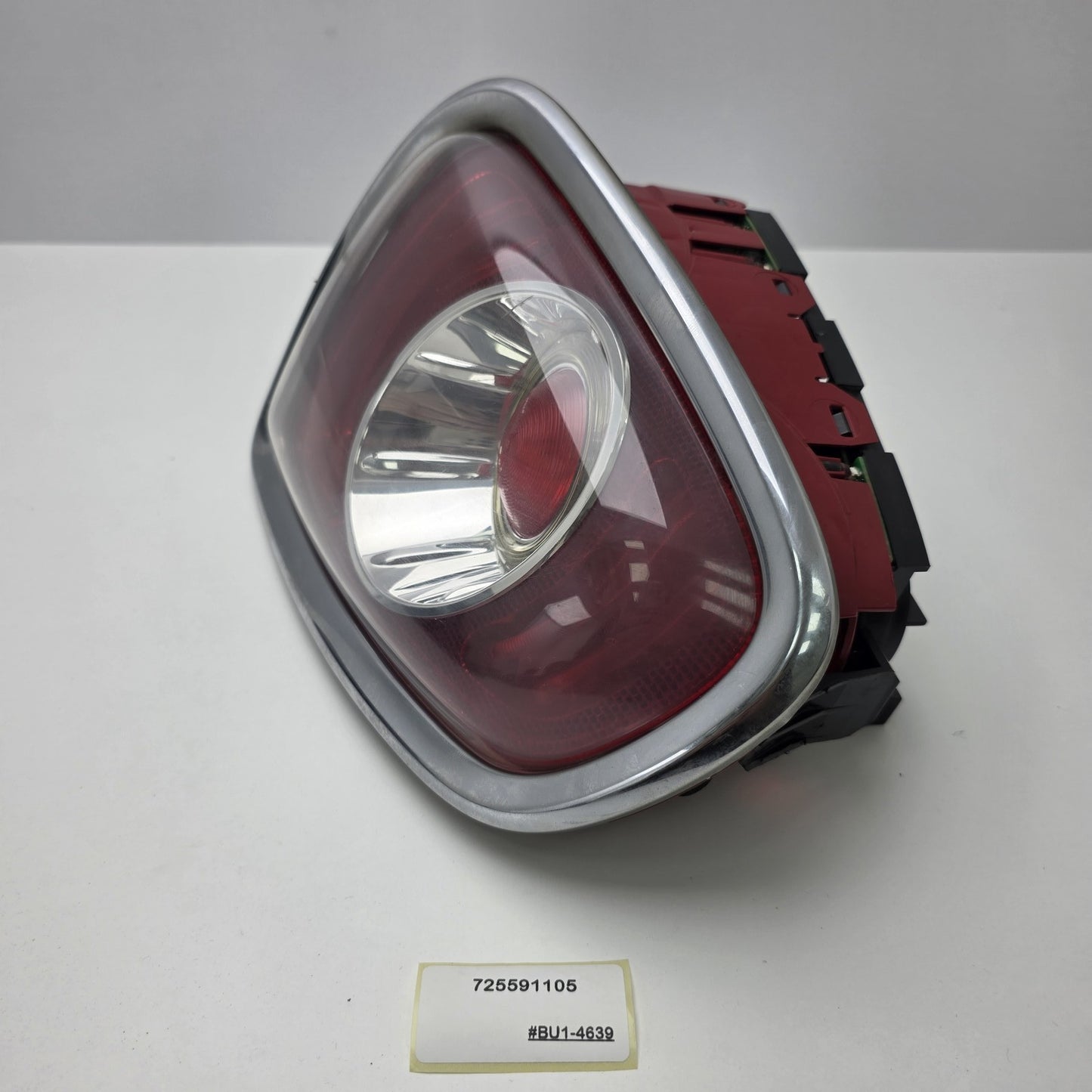 2007-2015 MINI R57 Left Tail Lamp tail lens 725591105