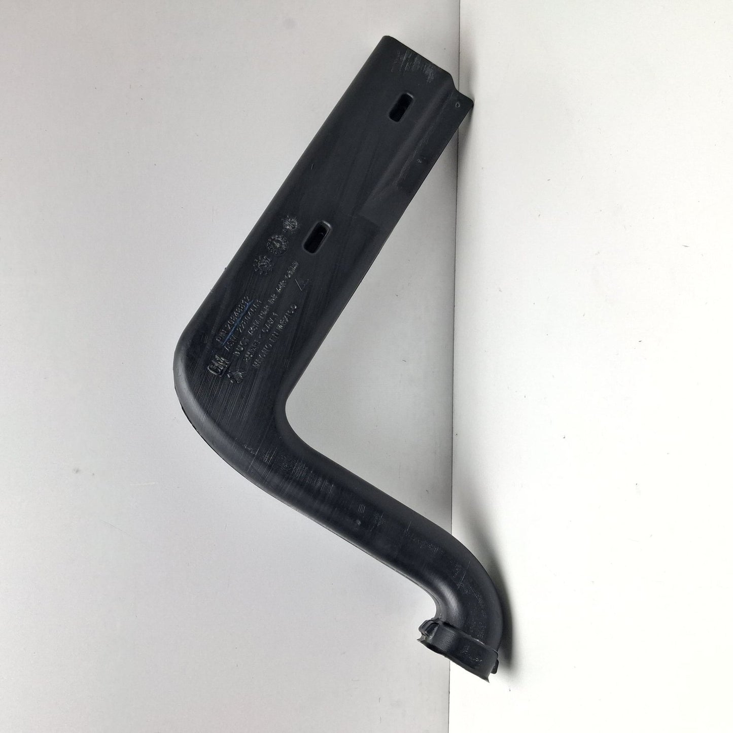 2010-2016 Cadillac SRX Air Duct RR 20848812