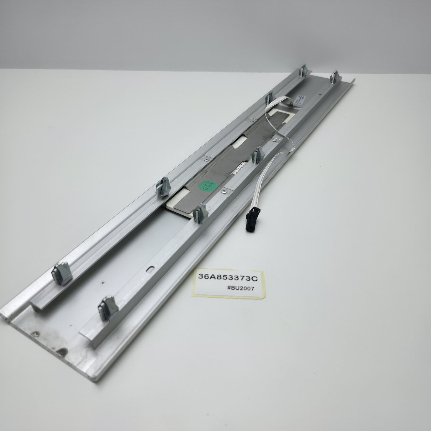 2015-2020 Bentley Bentayga SILL TRIM STRIP 36A853373C