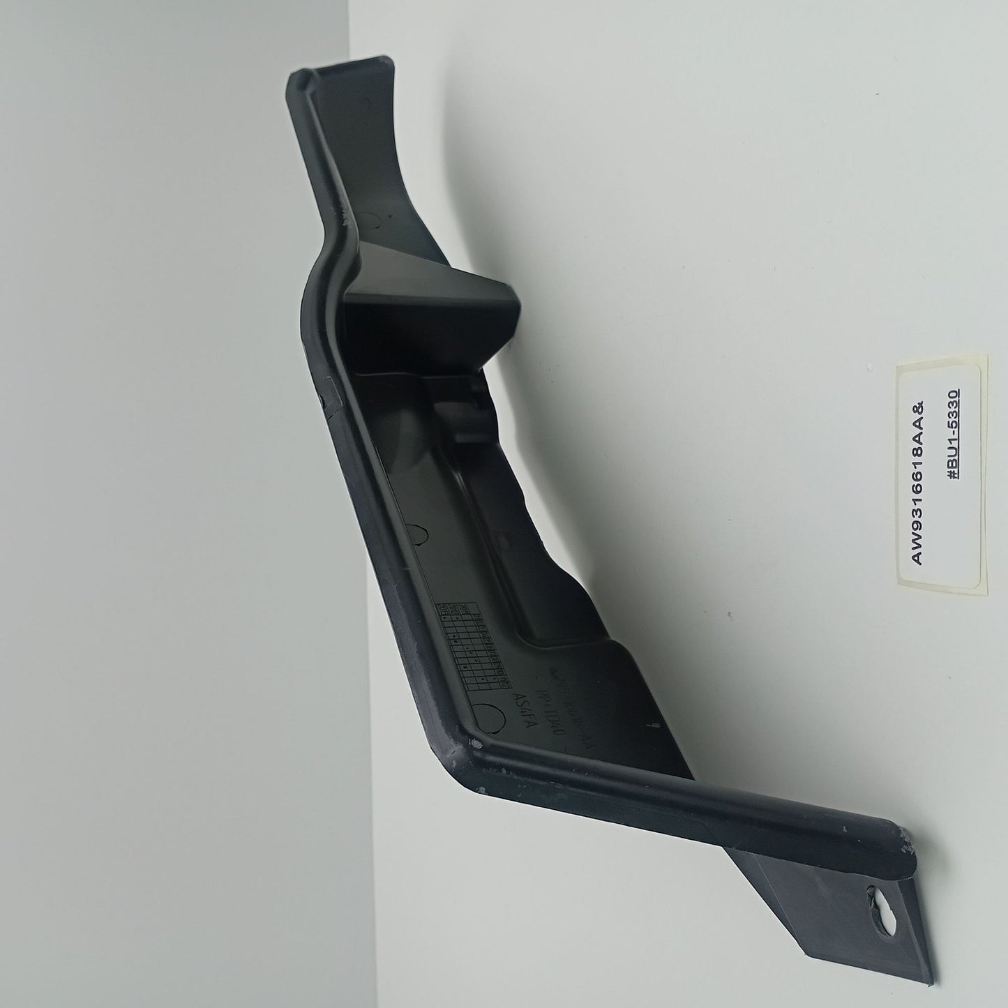 2013 Jaguar XJL Rear Right Side Trunk Upper Trim Element AW9316618AA