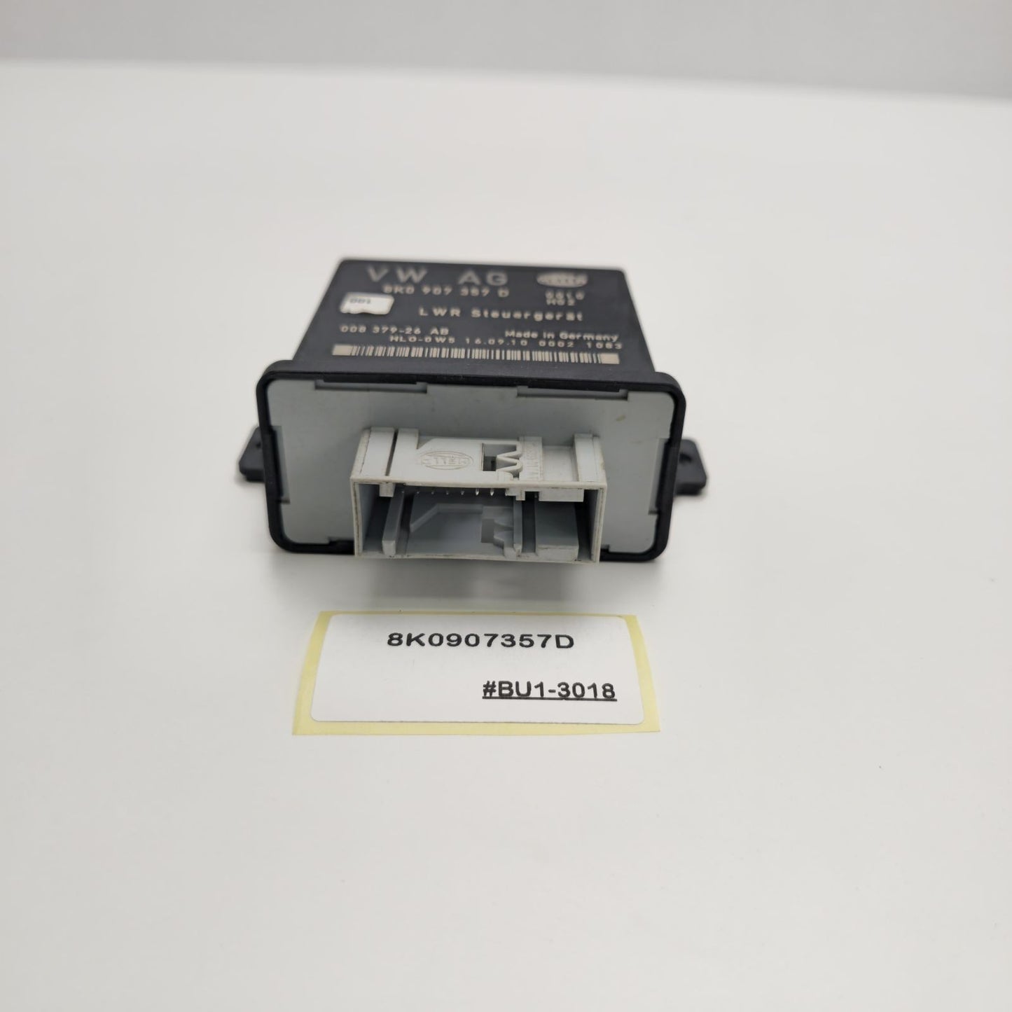 2009-2014 Audi A4 Headlight Control Module 8K0907357D