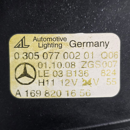 2006-2010 Mercedes-Benz W211 Front Right Fog Light A1698201656