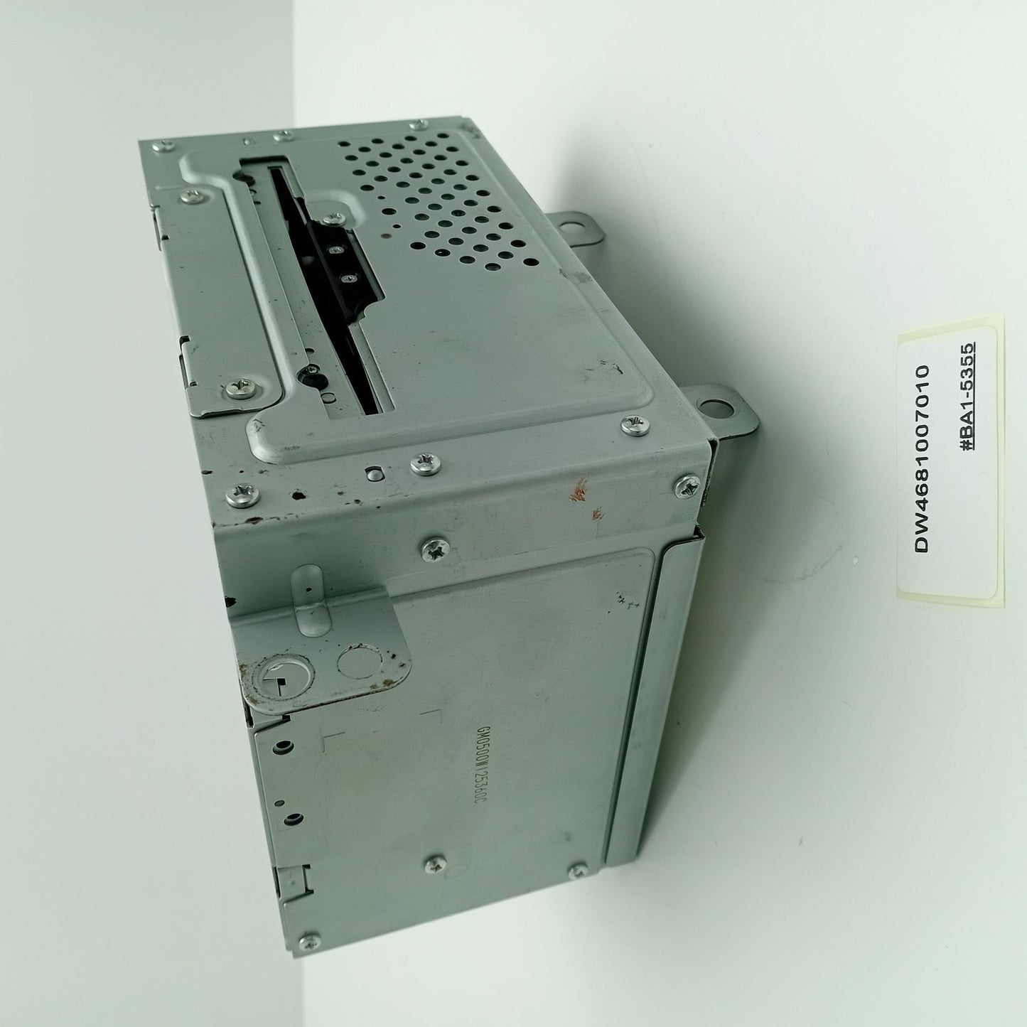 2011 Cadillac SRX Radio CD DVD GPS Head Unit DW4681007010