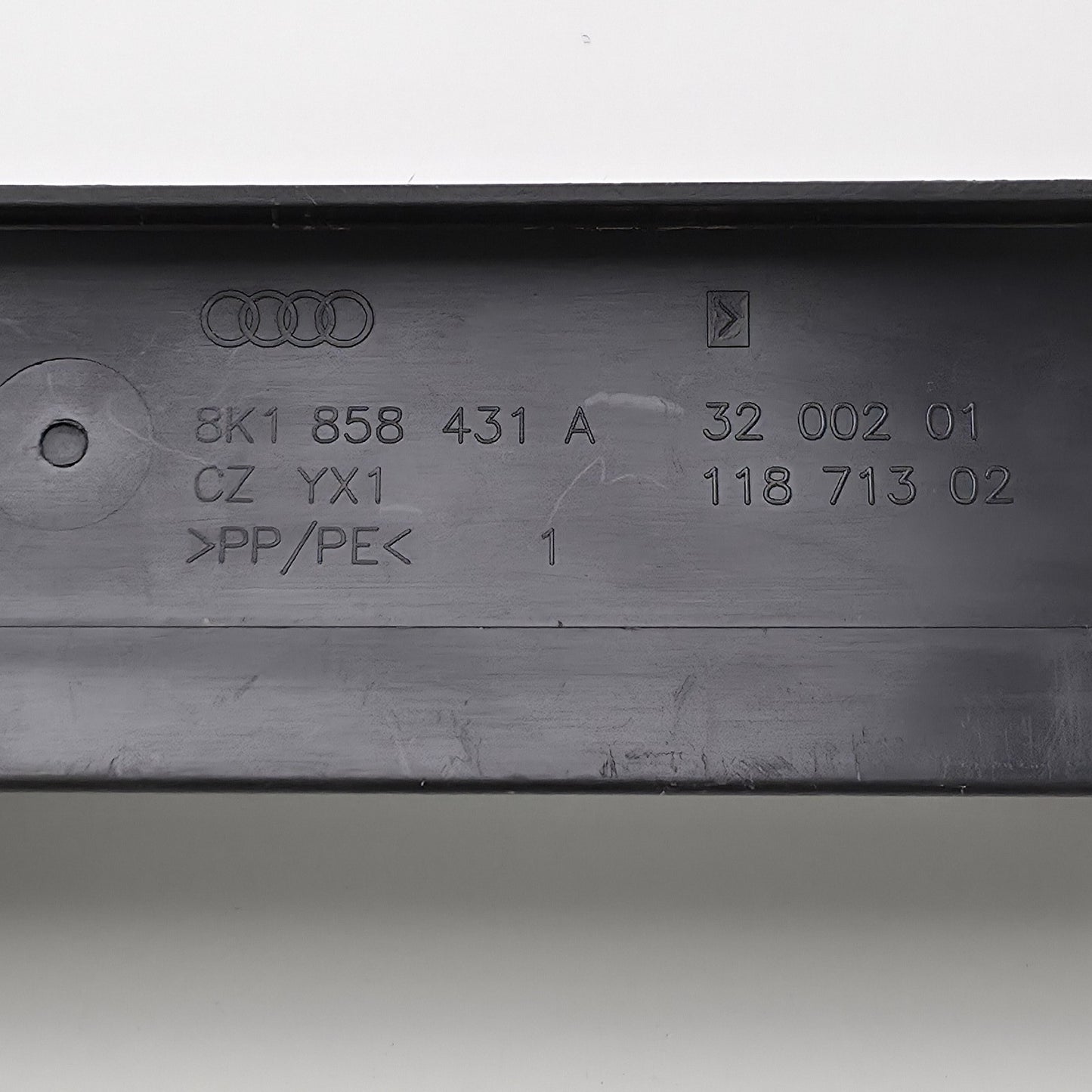 2008-2017 Audi S4 Dashboard Air Vent 8K1858431A
