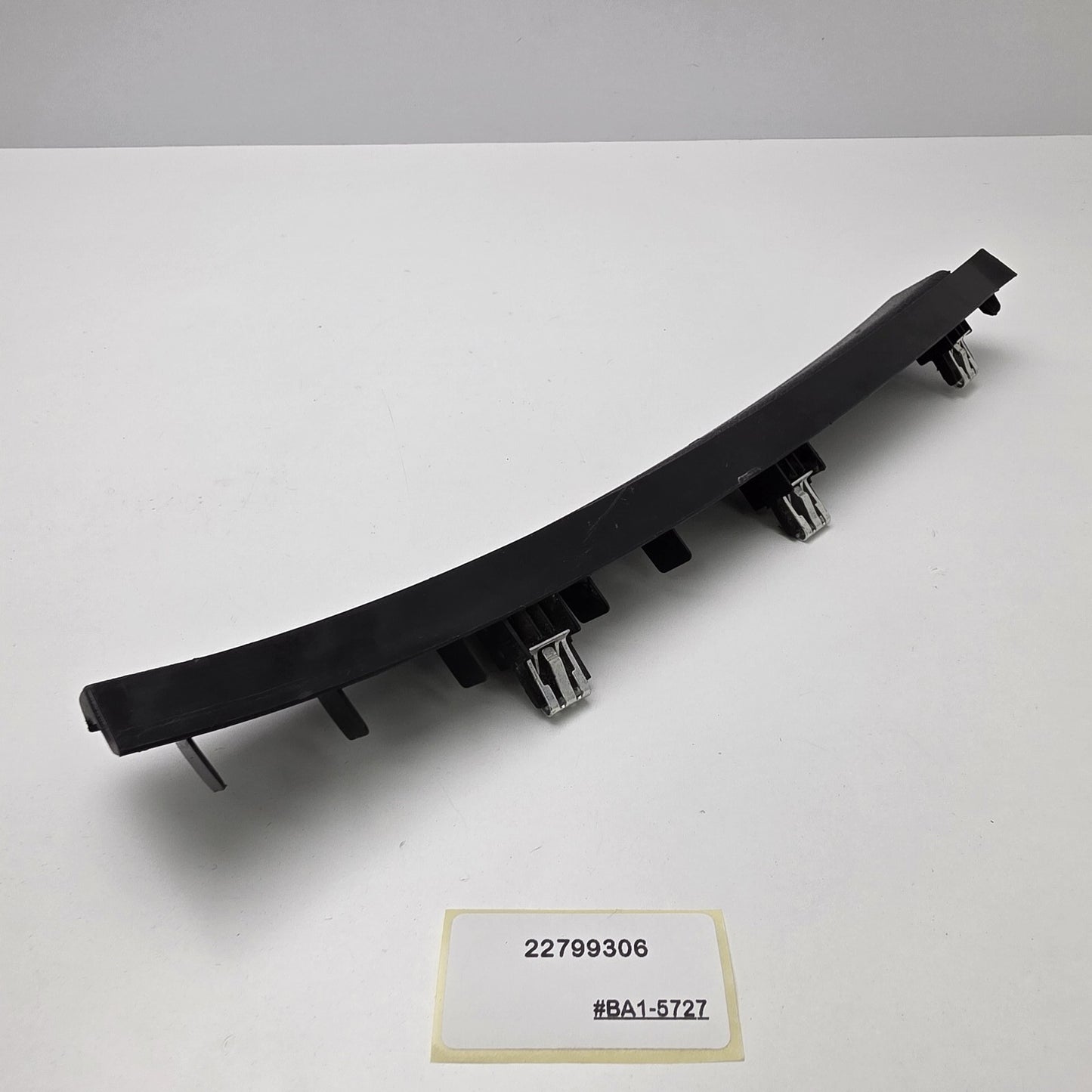 2014-2019 Cadillac CTS Front Right Lower A-Pillar 22799306