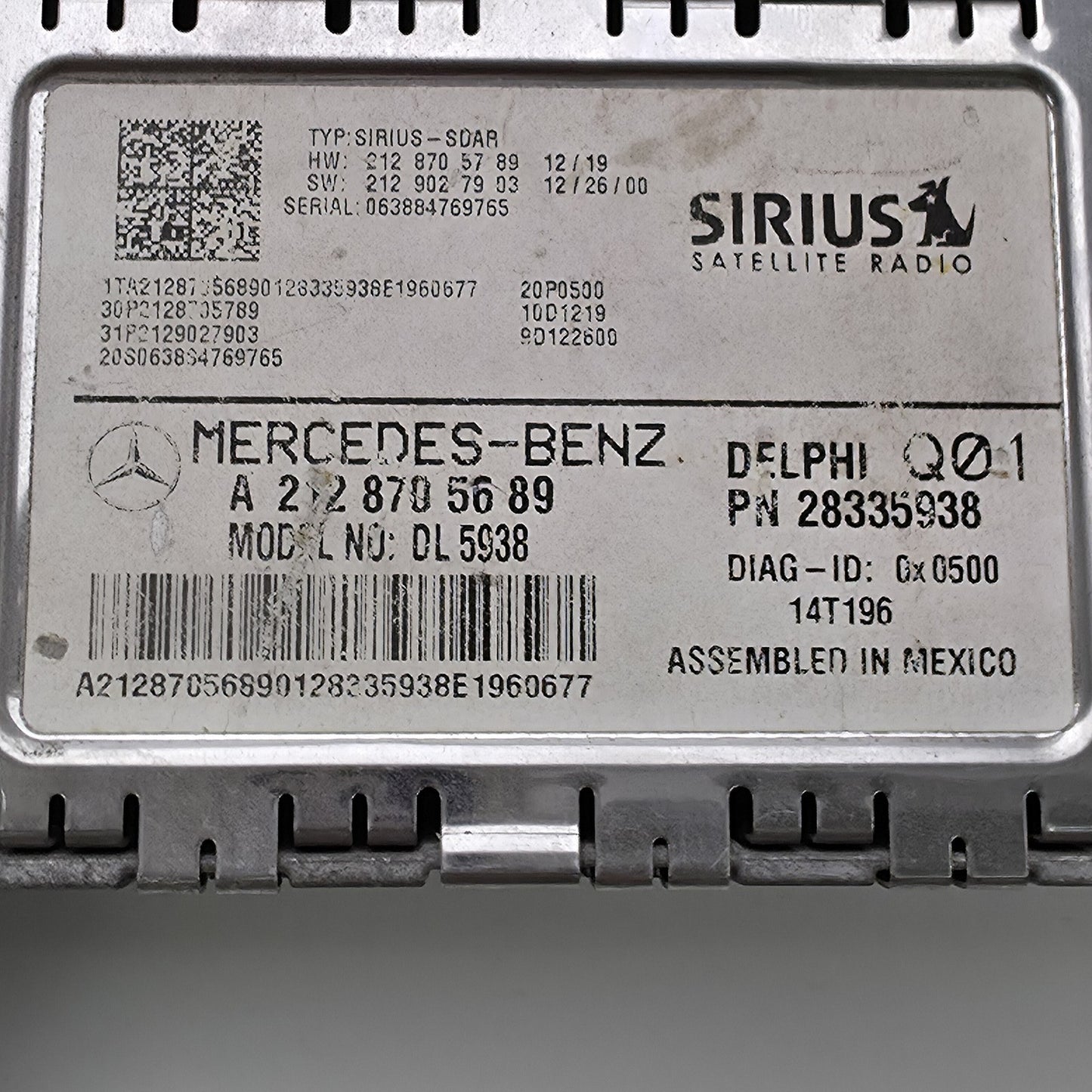 2015 Mercedes-Benz GLA SIRIUS SATELLITE RADIO RECEIVER A2128705689