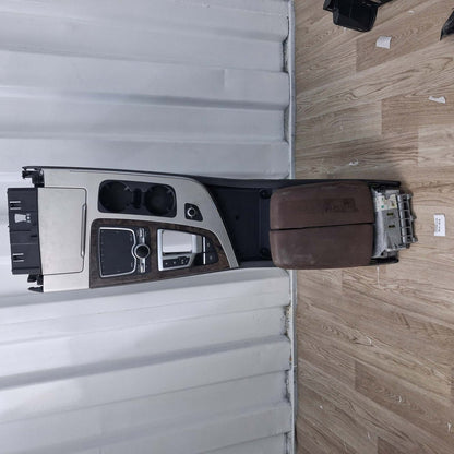 2016-2025 Audi Q7 Glove Box S02702009
