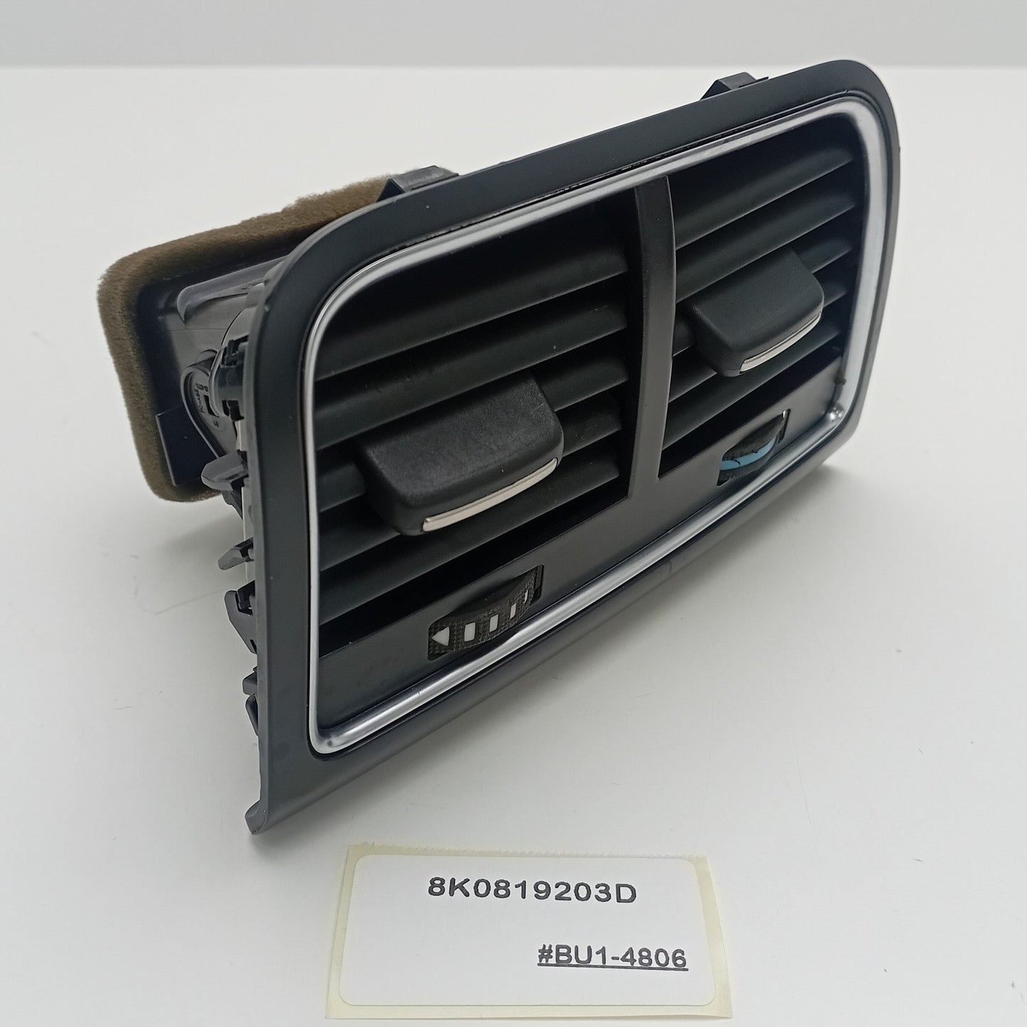 2007-2015 Audi A4 Rear Centre Vents For Rear Climate 8K0819203D