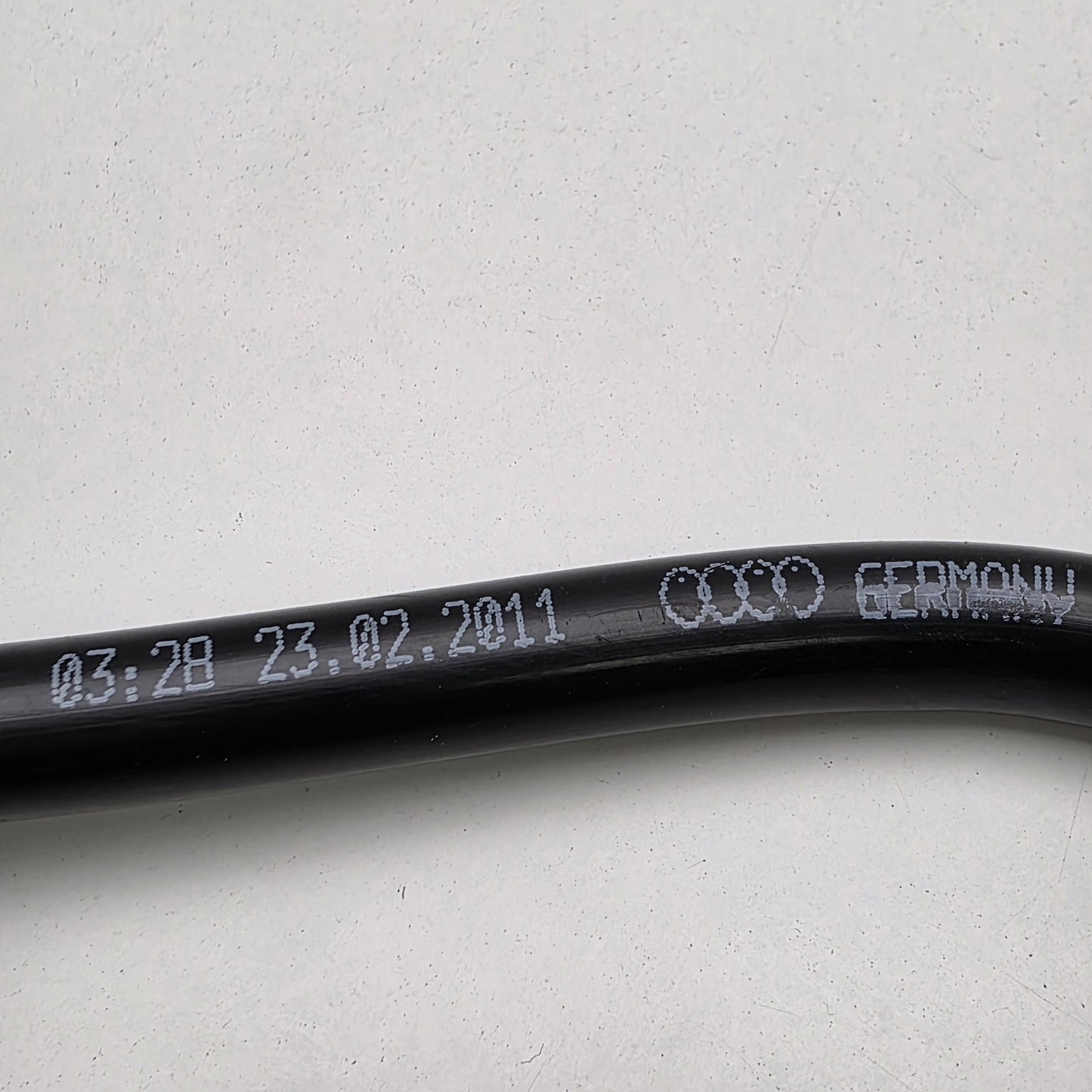 2008-2017 Audi Q5 Brake Vacuum Hose 8K1611931L