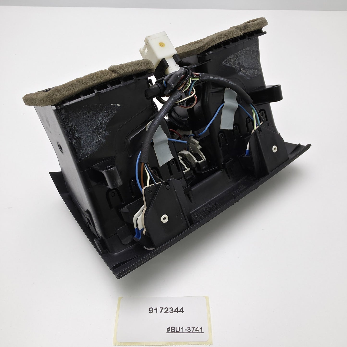 2009-2017 BMW 5 Center Console Rear Air Vent 9172344
