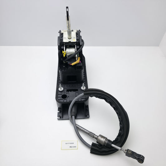 2010-2015 Audi TT Shifter Assembly 8J1713025