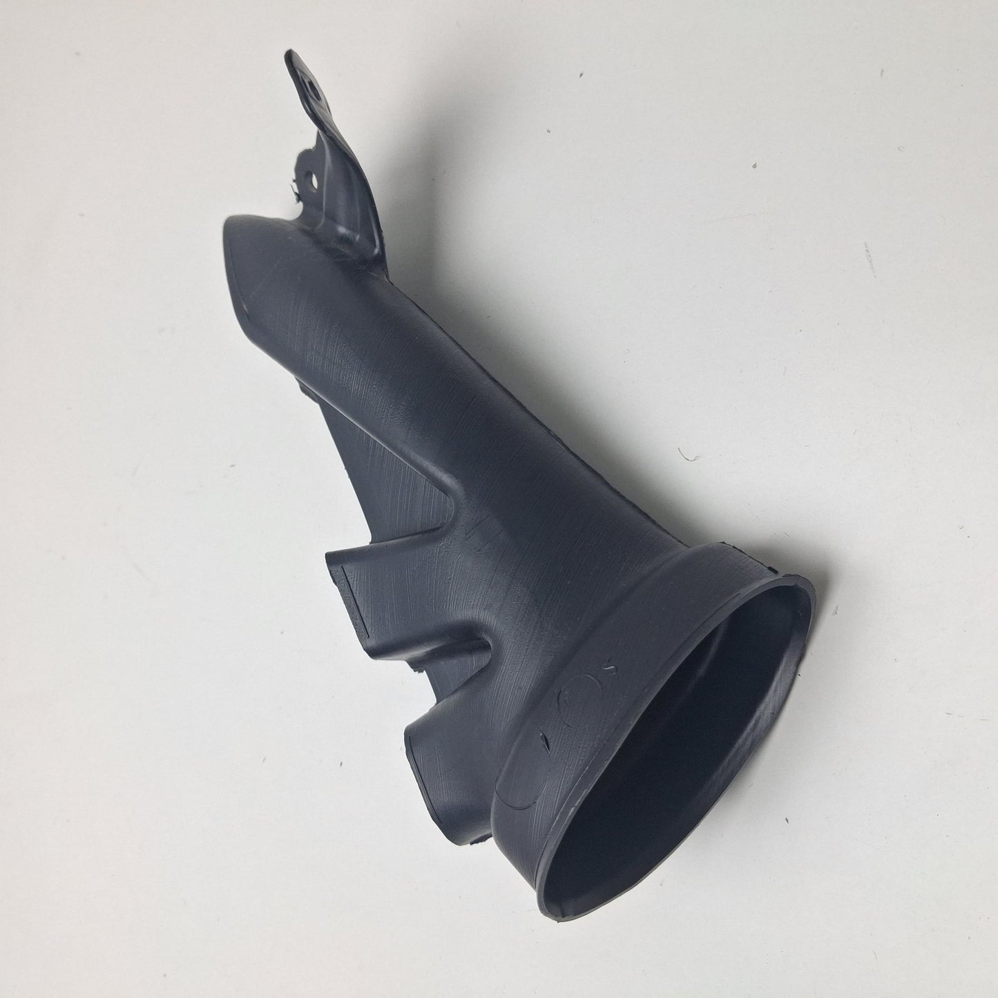 2014-2019 Cadillac ATS Front Driver Side Floor Air Duct 22786827