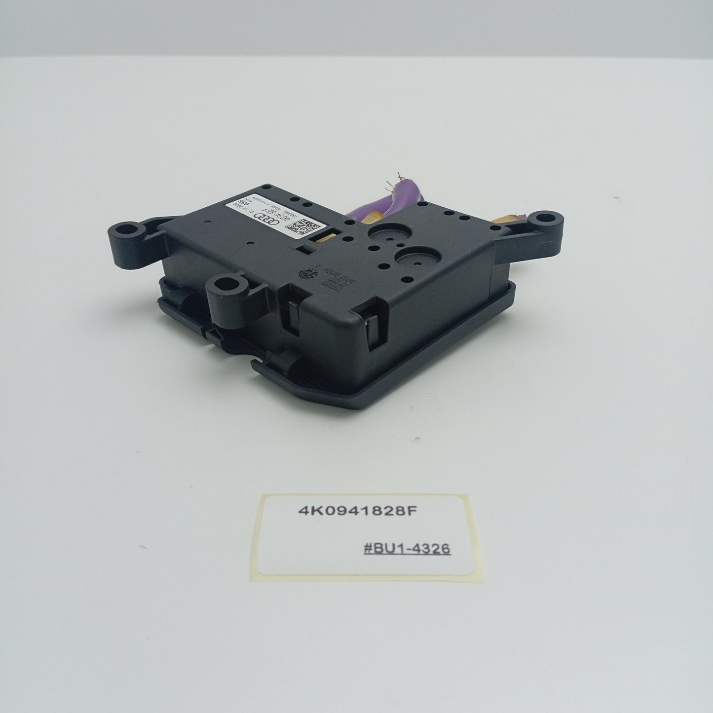 2019-2023 Audi A6 Fuse Box Flat fuses luggage bay 4K0941828F