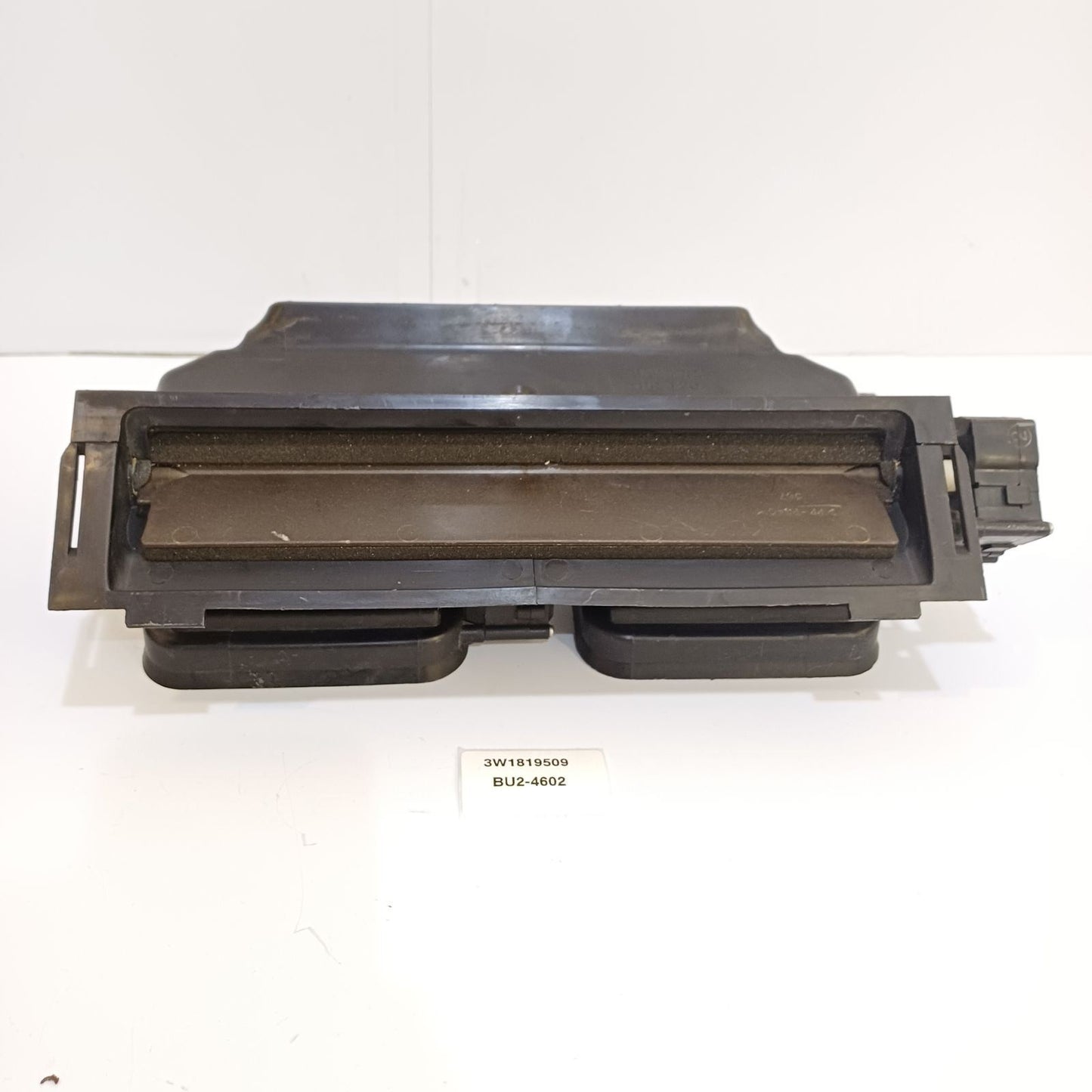 2012 Bentley Continental Flying Spur Air Distribution Housing 3W1819509