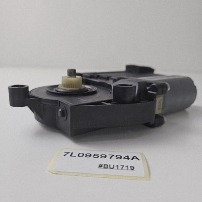 2003-2010 Volkswagen Touareg Rear Door Window Motor 7L0959794A