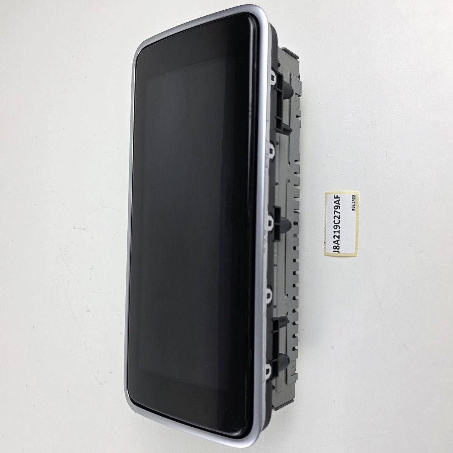 2018-2020 Range Rover Velar FRONT CENTER DASH DISPLAY SCREEN J8A219C279AF