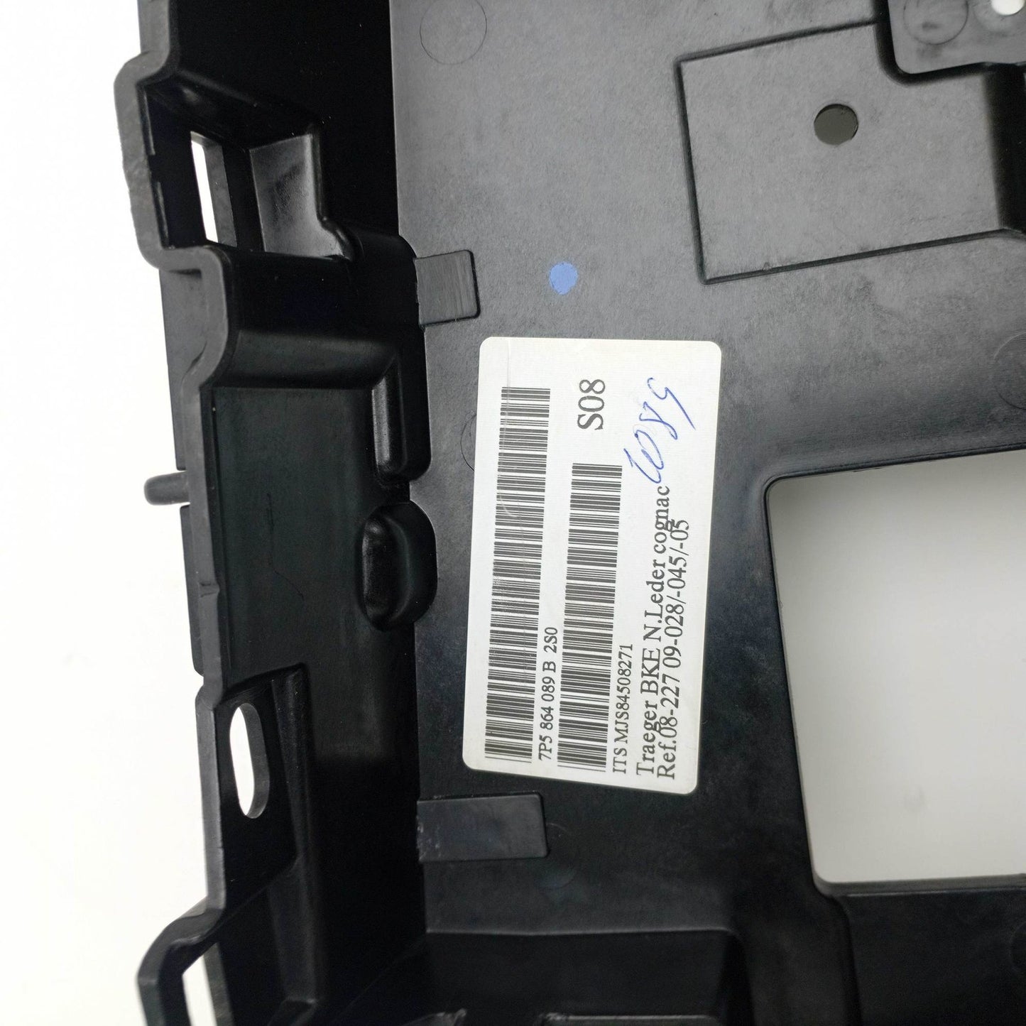 2011-2018 Porsche Cayenne Center Console Armrest Trim Bracket 7P5864089B