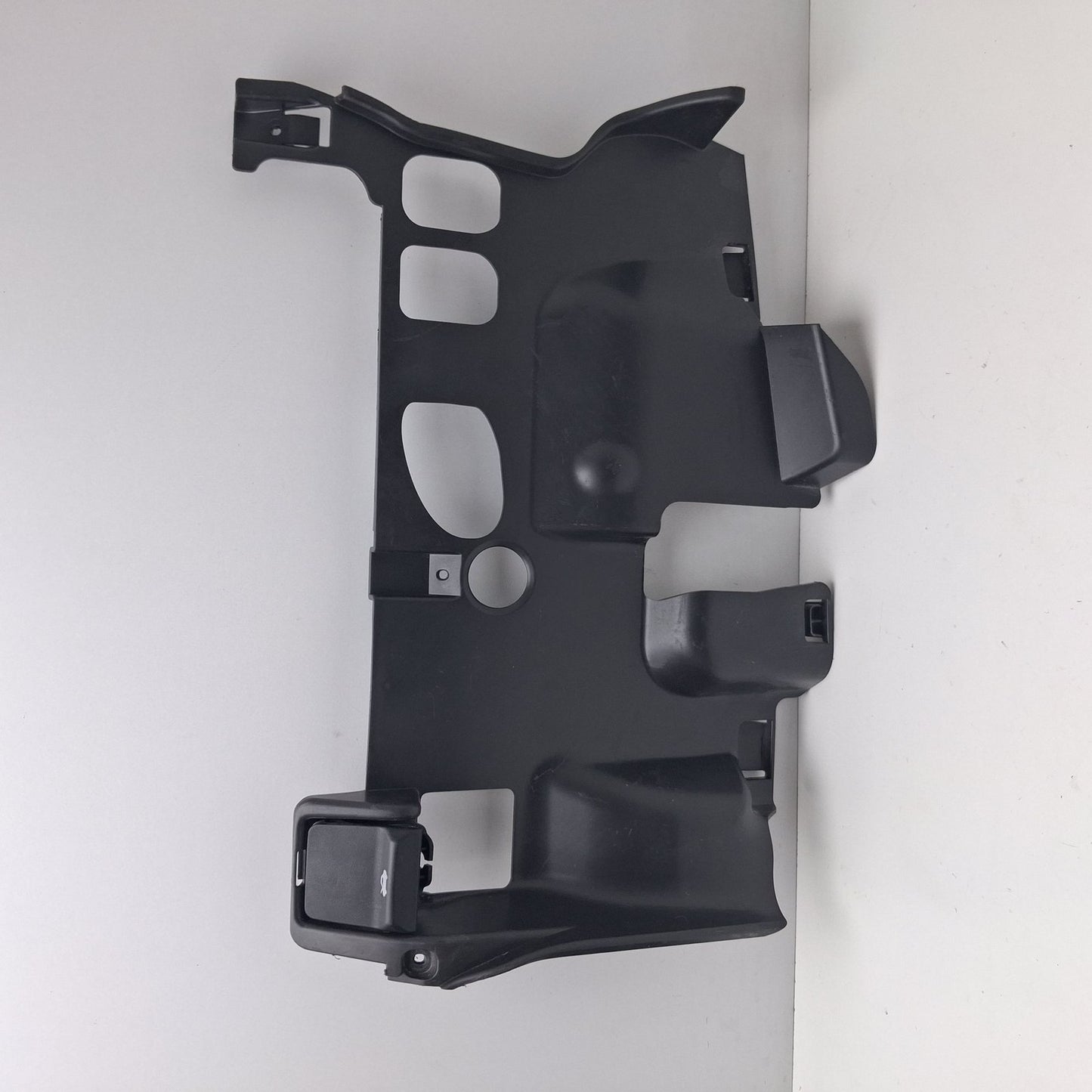 2014-2019 Cadillac CTS Driver Side Lower Trim Panel Insulator 23456081