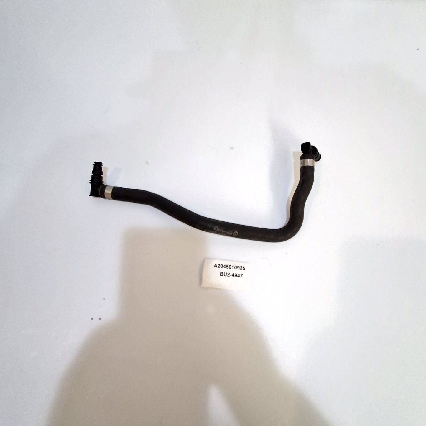 2012-2015 Mercedes-Benz W204 Coolant Breather Pipe A2045010925