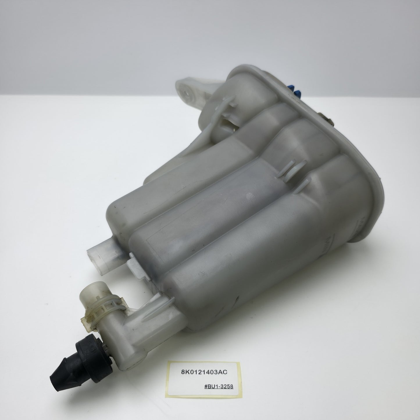 2013-2016 Audi A5 Engine Coolant Reservoir 8K0121403AC