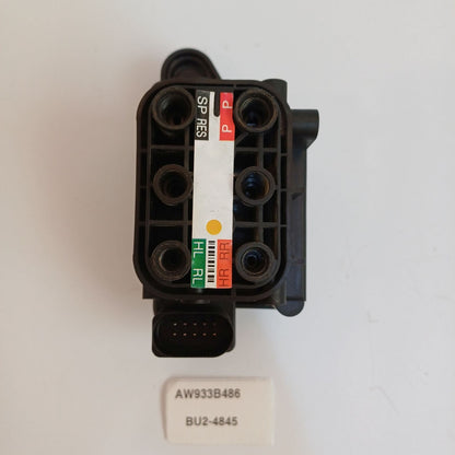 2010-2019 Jaguar XJ Air Suspension Control Valve AW933B486