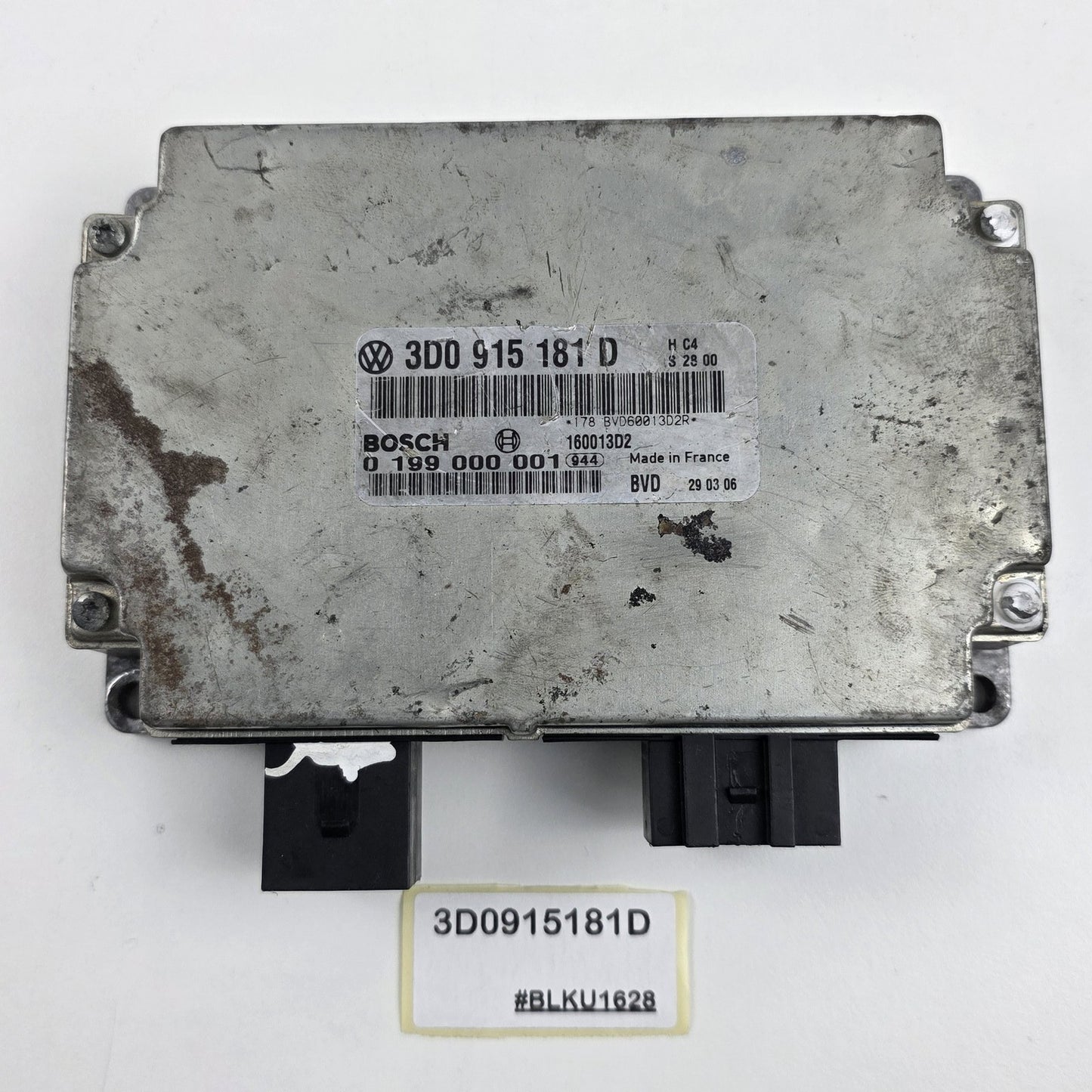 2004-2006 Volkswagen Phaeton Battery Monitoring Control Module 3D0915181D