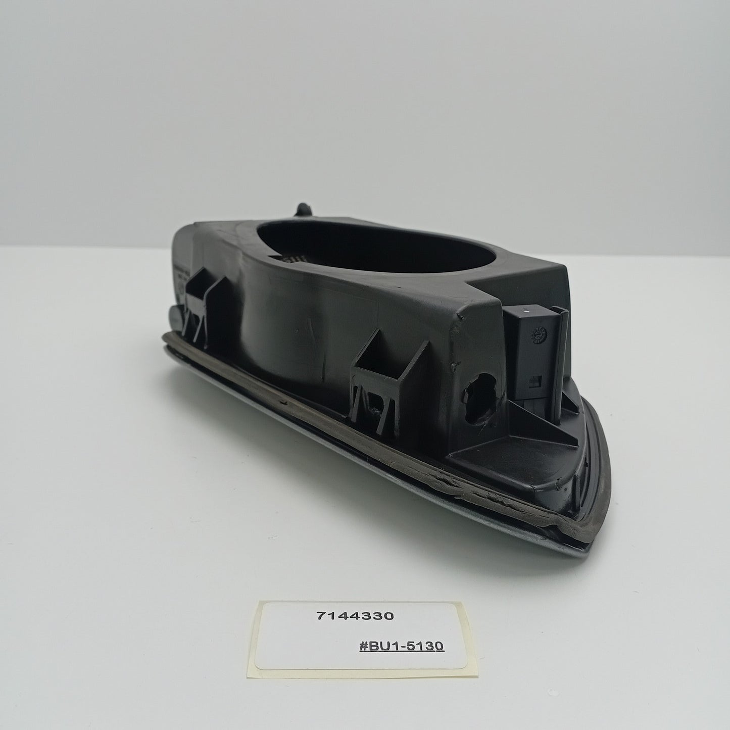 2005-2007 Jeep Grand Cherokee Fuel Pocket 7144330