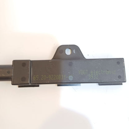 2009-2015 BMW 750 Keyless Entry Antenna 65209220831