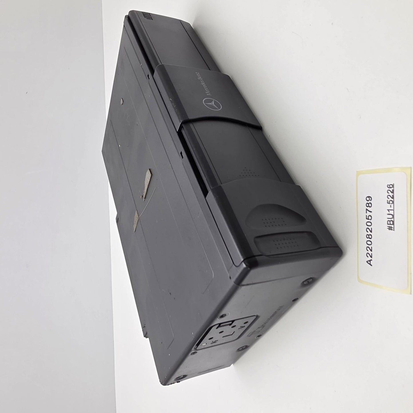 2003-2008 Mercedes-Benz S430 CD Changer A2208205789