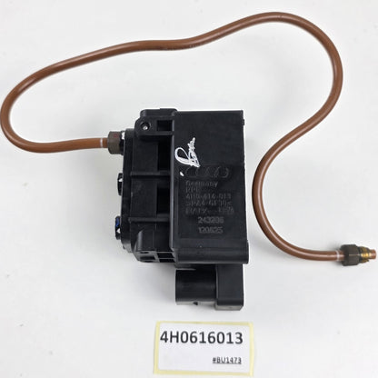 2012-2018 Audi A8 D4 Air Suspension Valve Block 4H0616013