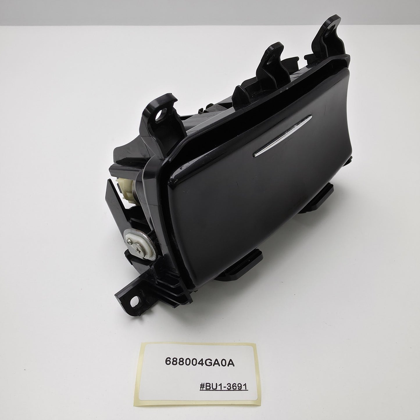 2019-2024 INFINITI Q50 FRONT CENTER CONSOLE STORAGE TRAY BOX 688004GA0A
