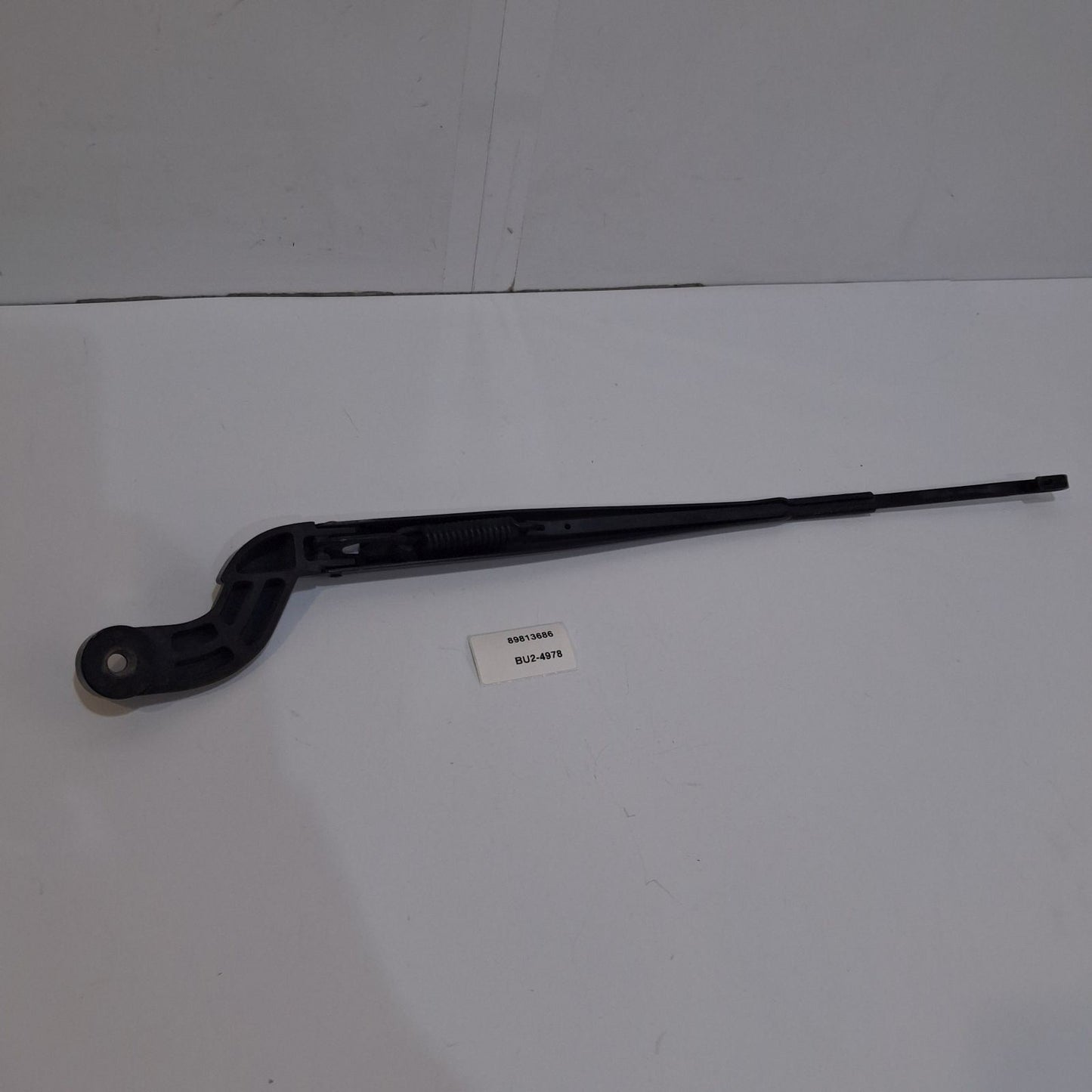 2011 Land Rover Discovery 4 Front Wiper Blade Arm 89813686