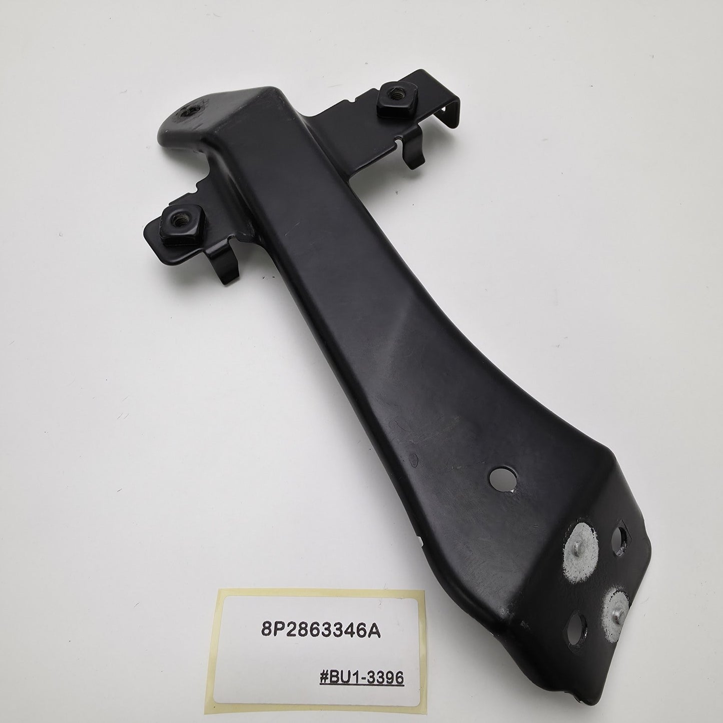 2003-2012 Audi A3 Right Under Dashboard Support Bracket 8P2863346A