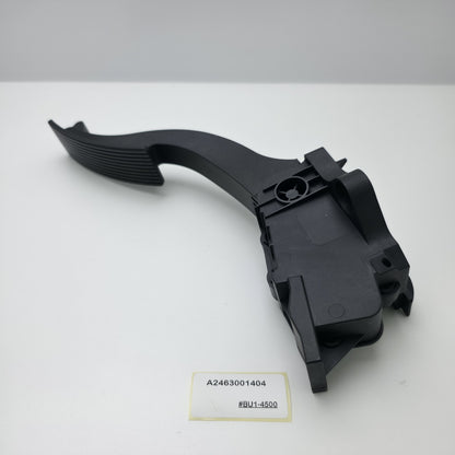 2015-2020 MERCEDES GLA250 ACCELERATOR PEDAL MODULE A2463001404