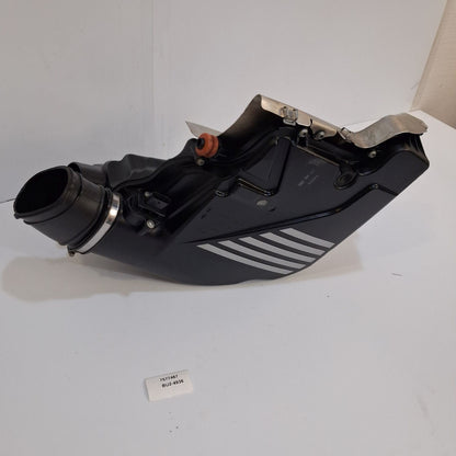 2012-2017 BMW F03 Left Engine Air Cleaner Filter Box 7577467