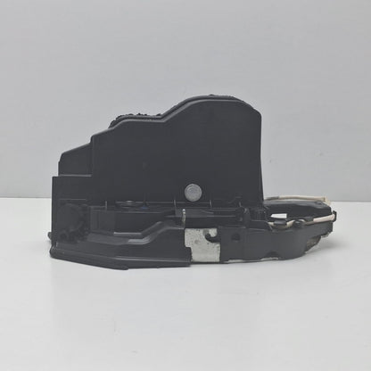 2012-2016 BMW 760i Front Right Soft Close Door Lock 7185692