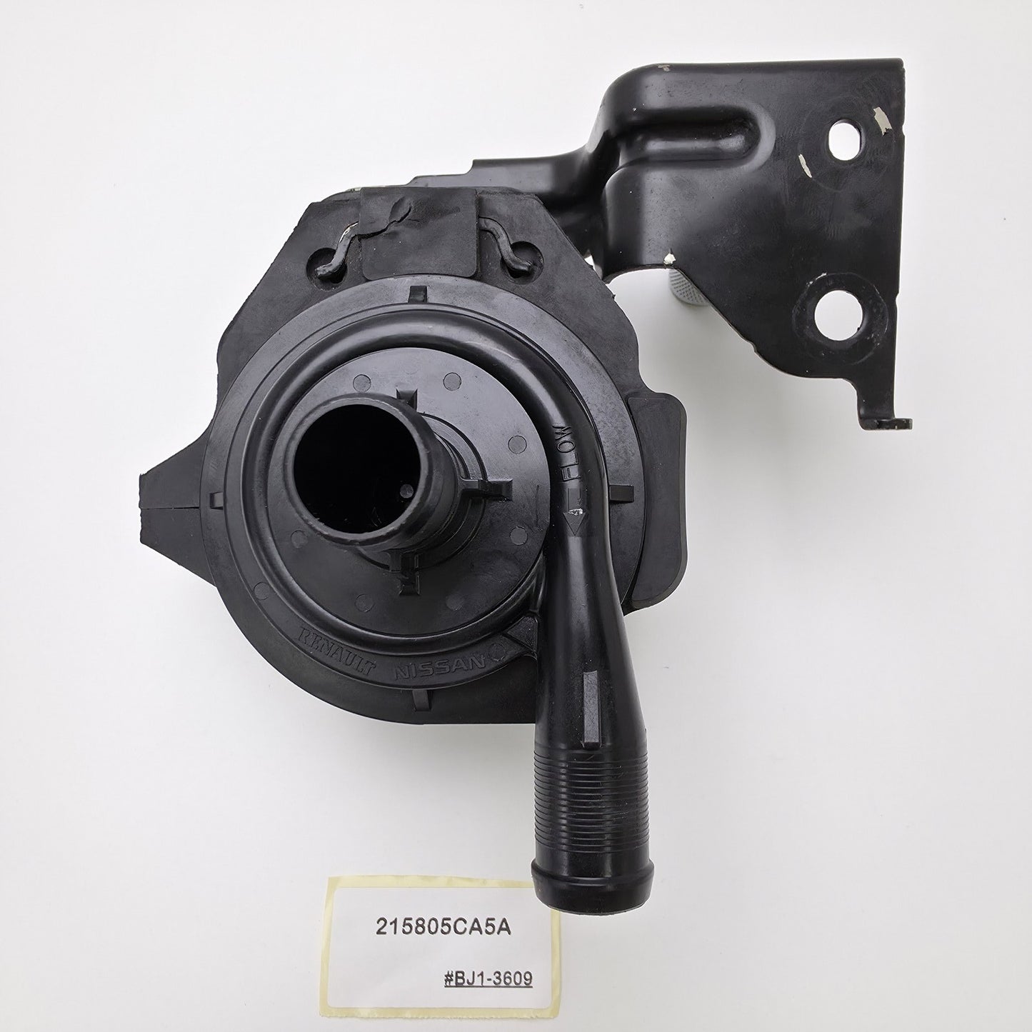 2017-2022 Infiniti Q60 Pump Assembly 215805CA5A