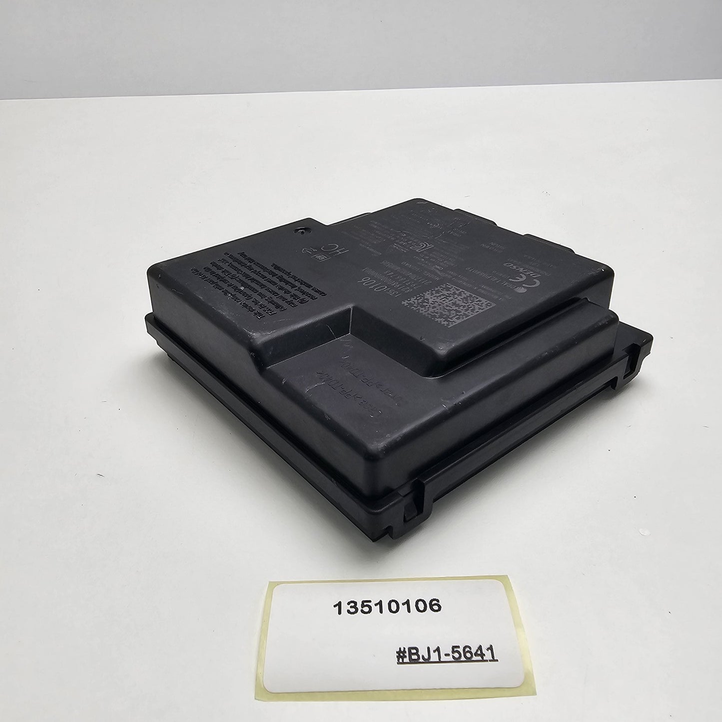 2016-2019 Chevrolet Camaro Keyless Entry Control Module 13510106