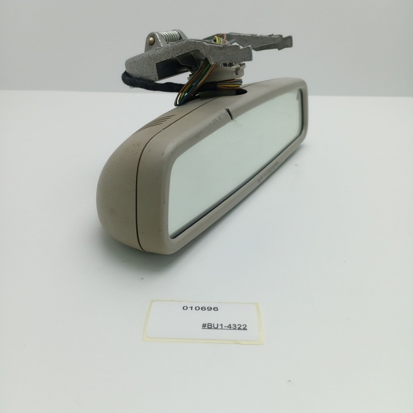 2007 Mercedes REAR VIEW MIRROR 010696