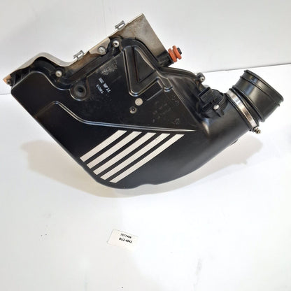 2010-2013 BMW 550i Air Intake Cleaner Filter Housing Box Right 7577466