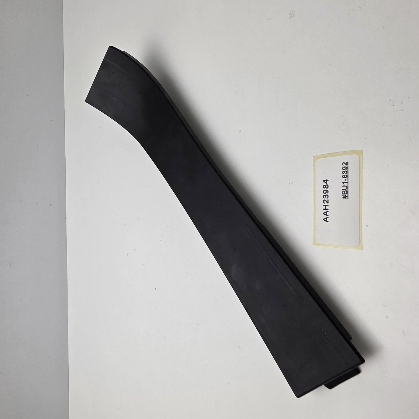 2014-2019 Maserati Ghibli Dashboard Right Side Cover Trim AAH23984