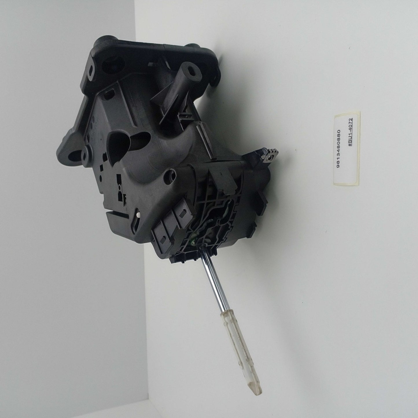 2011-2017 Citroen DS5 SHIFTER LEVER 9813480880