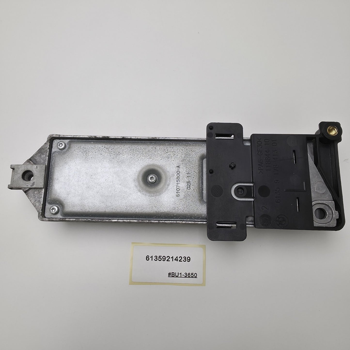 2010-2012 BMW 760Li Front Seat Belt Retractor Module 61359214239