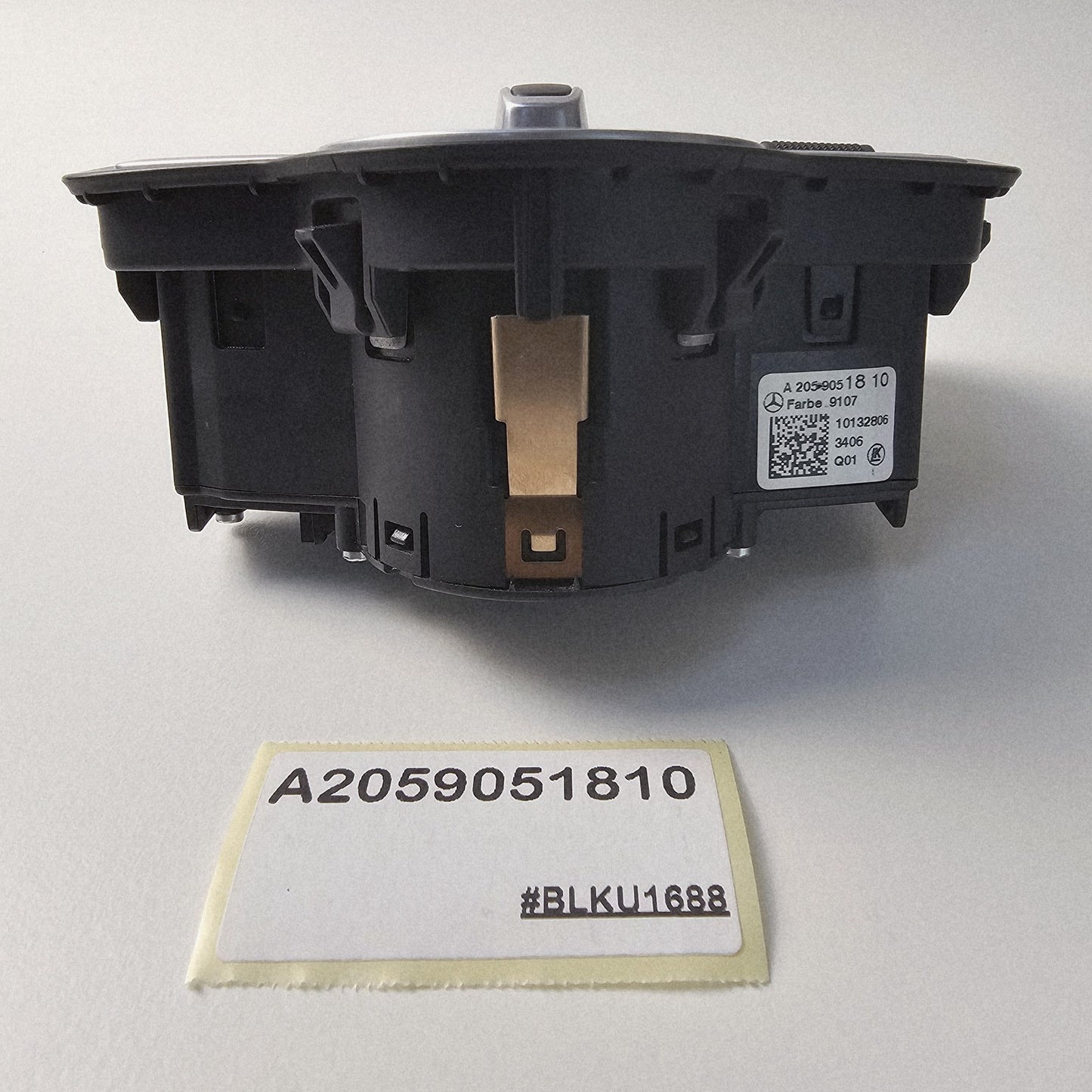 2017-2023 Mercedes-Benz GLC Headlight Switch Control Unit A2059051810