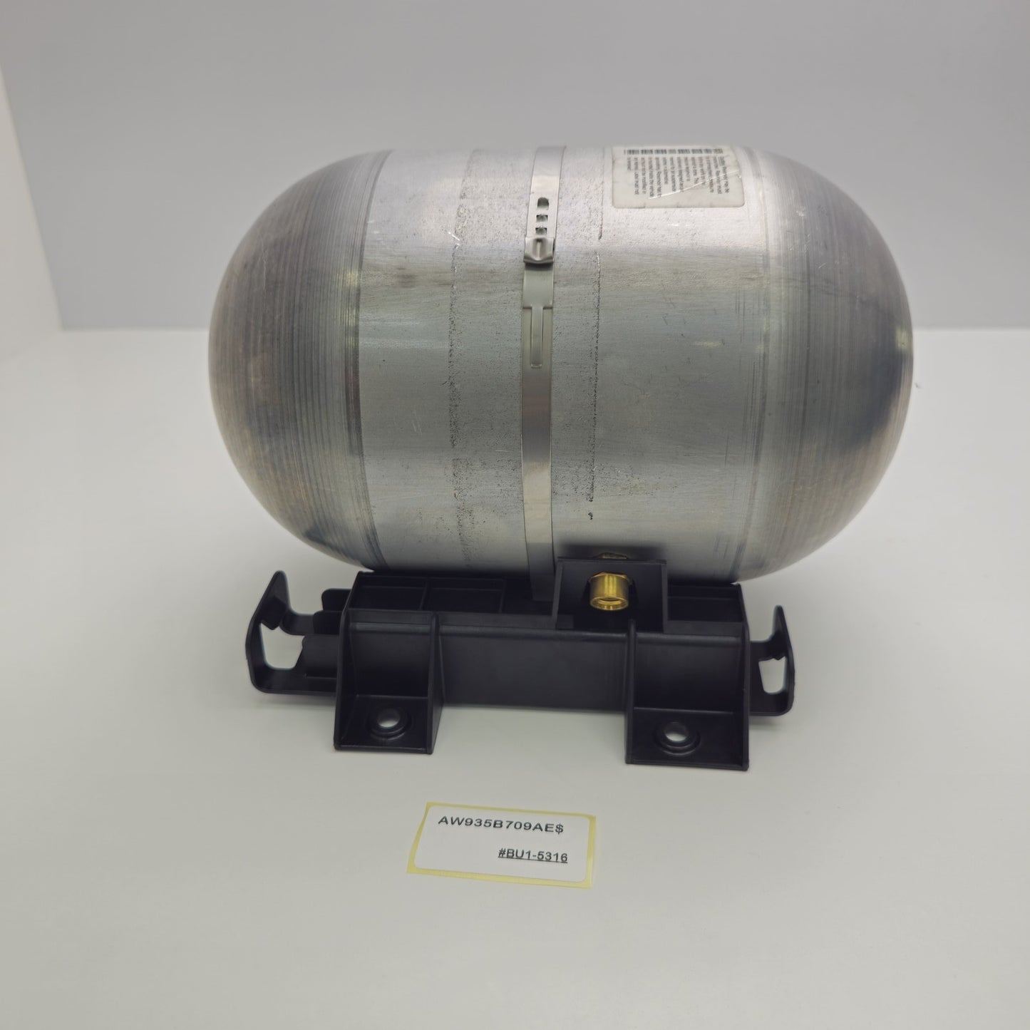 2010-2015 Jaguar XJL Air Suspension Tank Reservoir AW935B709AE
