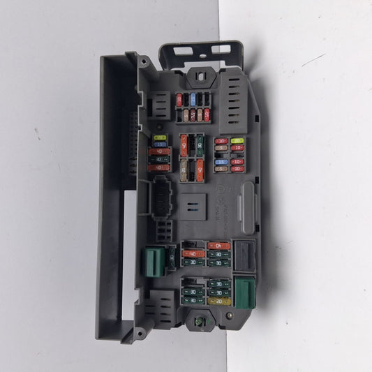 2007-2013 BMW X5 Cabin Fuse Relay Junction Box 518953039