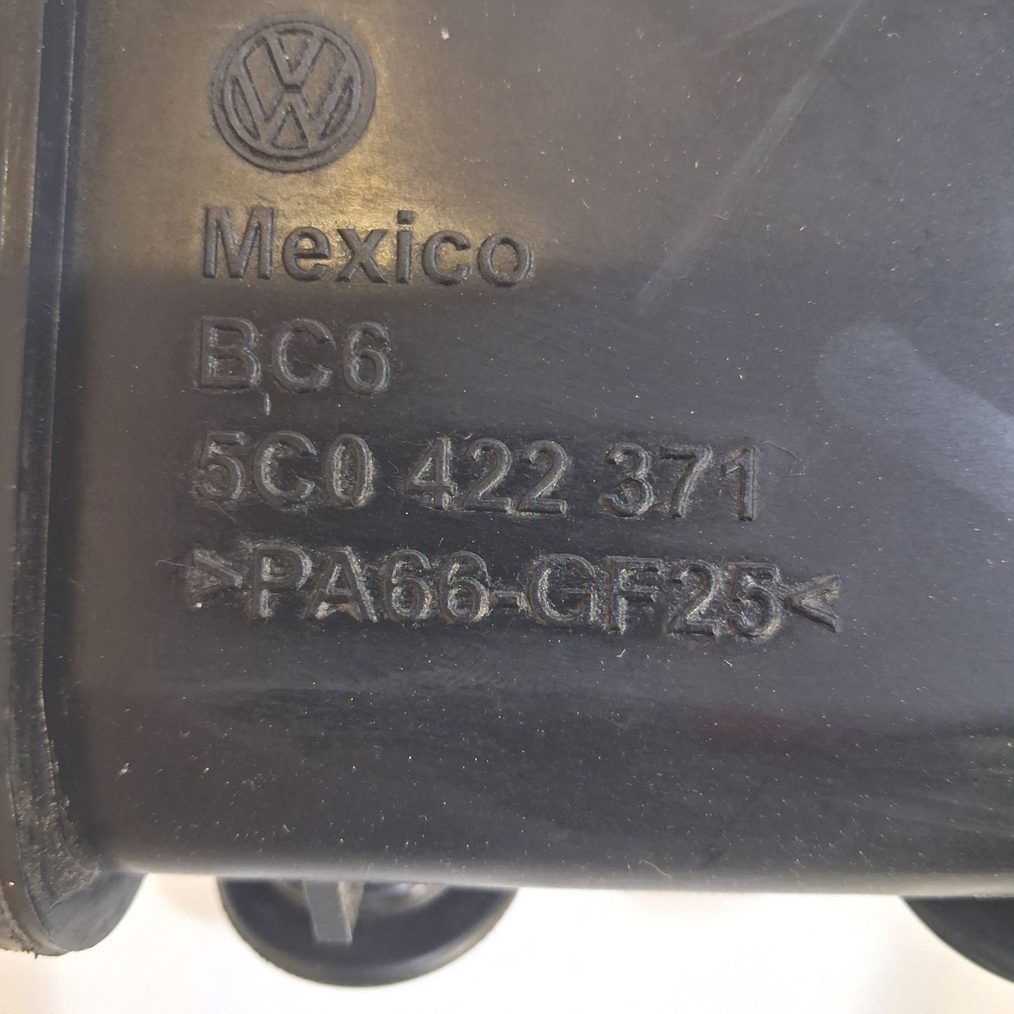 2006-2015 Volkswagen Jetta Power Steering Reservoir 5C0422371